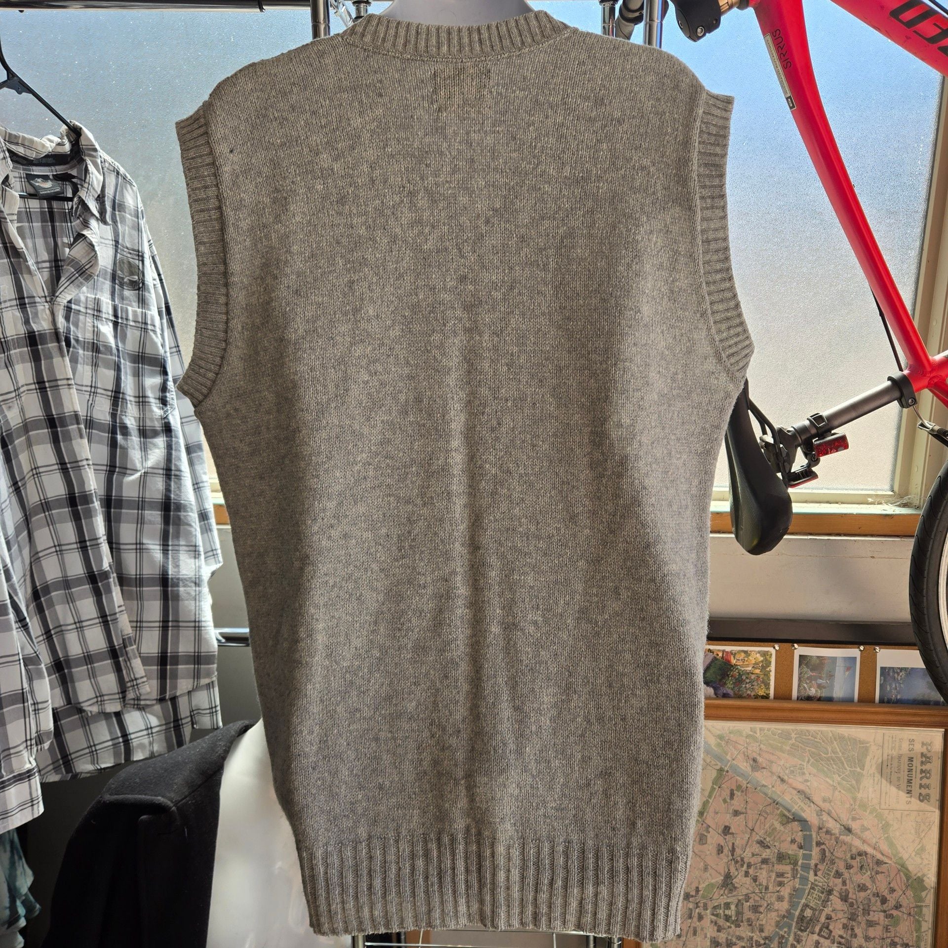 Product thumbnail 4