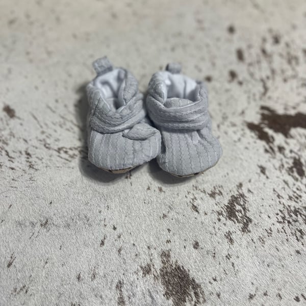Carter's Child of Mine Wrap Slippers Newborn Grey Booties