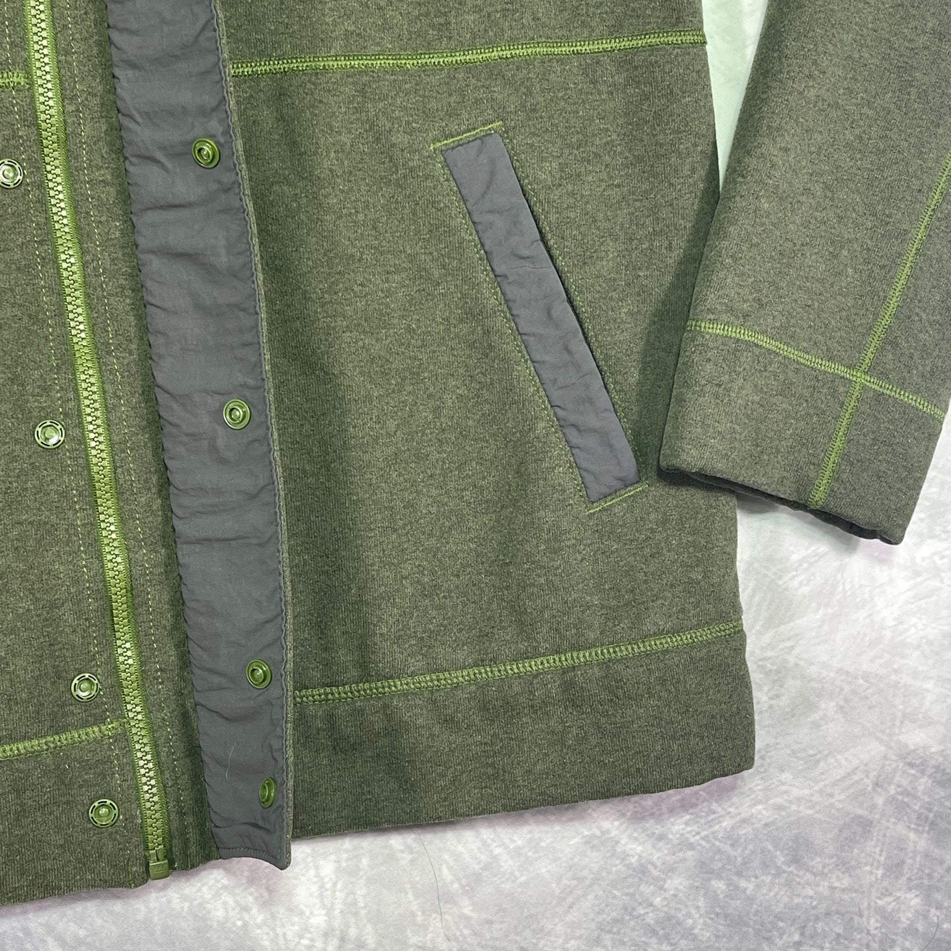The North Face Fleece Jacket Size L Green Snap Zip Sherpa Lined 10