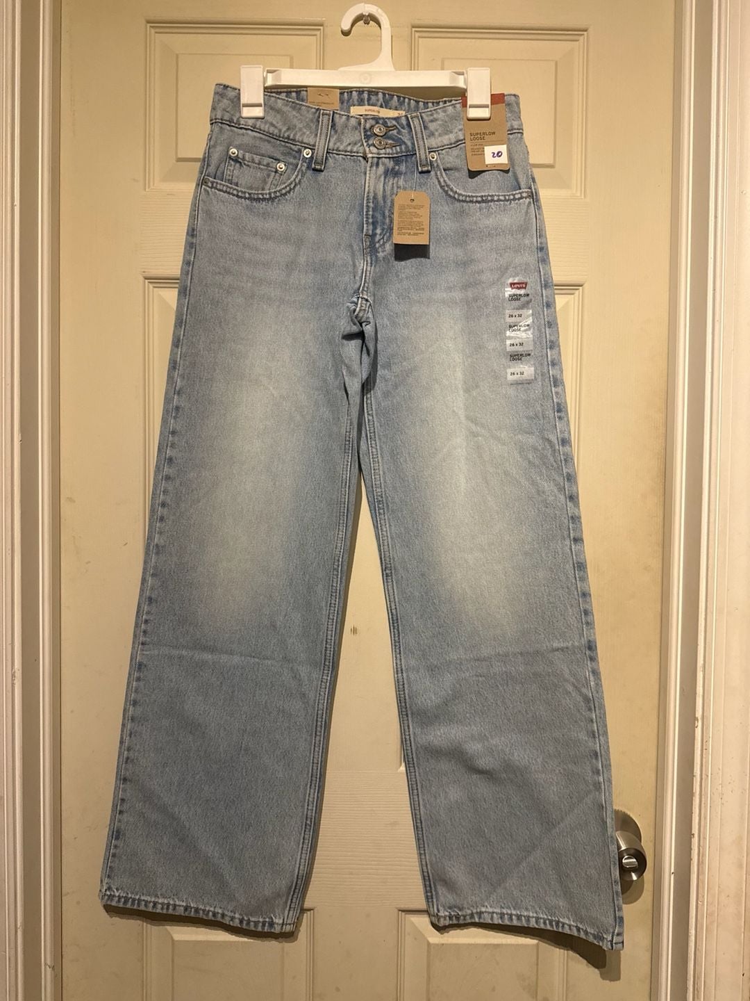 NWT Levi's Superlow Loose Jeans Size 26x32 Light Wash Denim 2