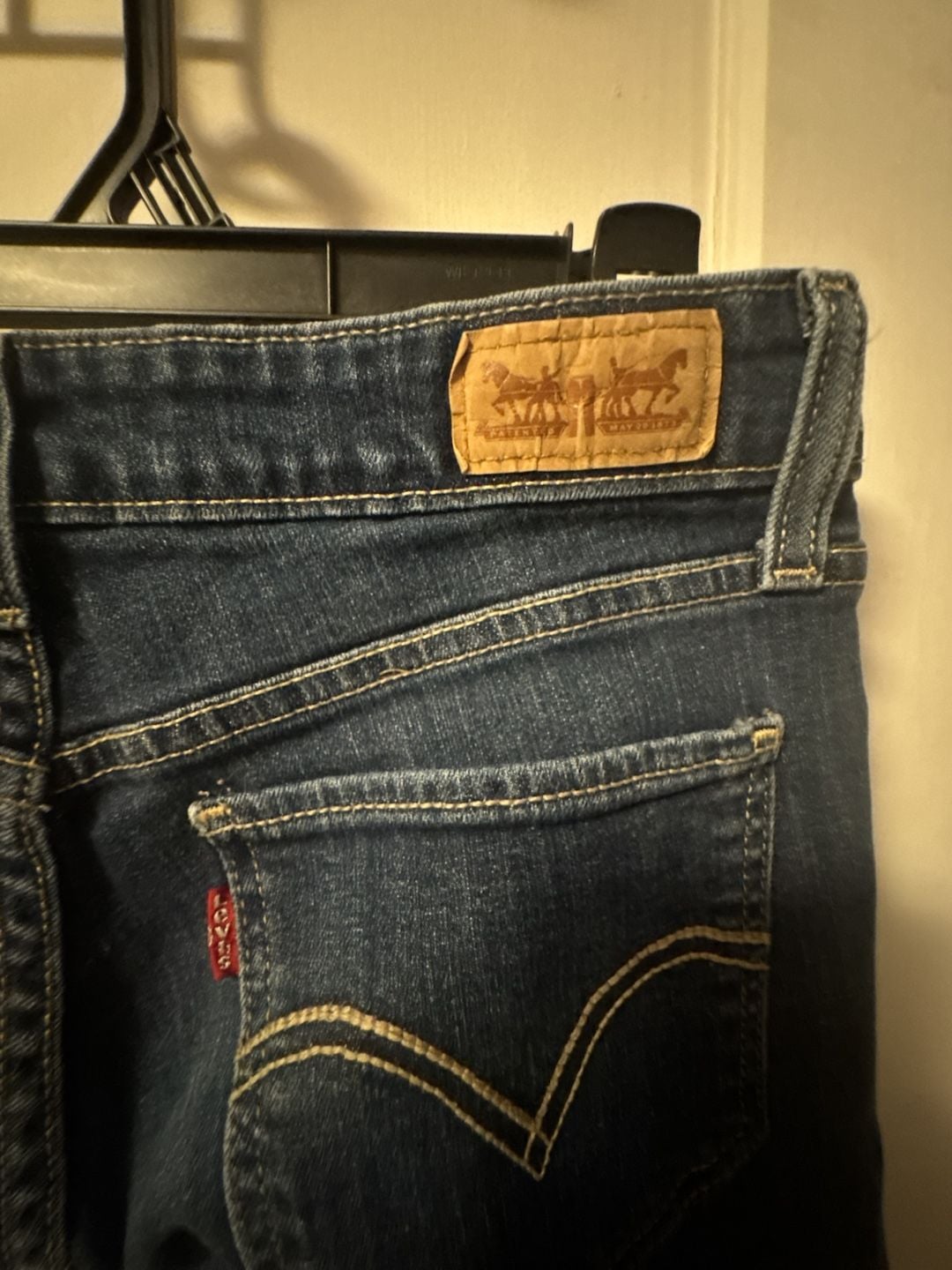 Levi's 518 Superlow Bootcut Jeans Dark Blue Wash 5