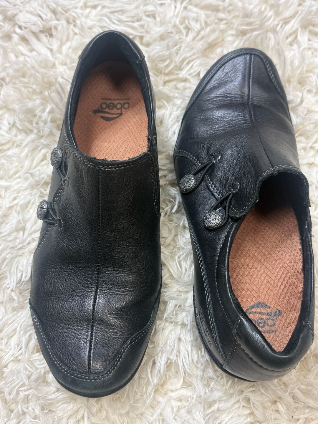 Taos Size 7.5 Encore Slip-On Shoes Black Leather 2