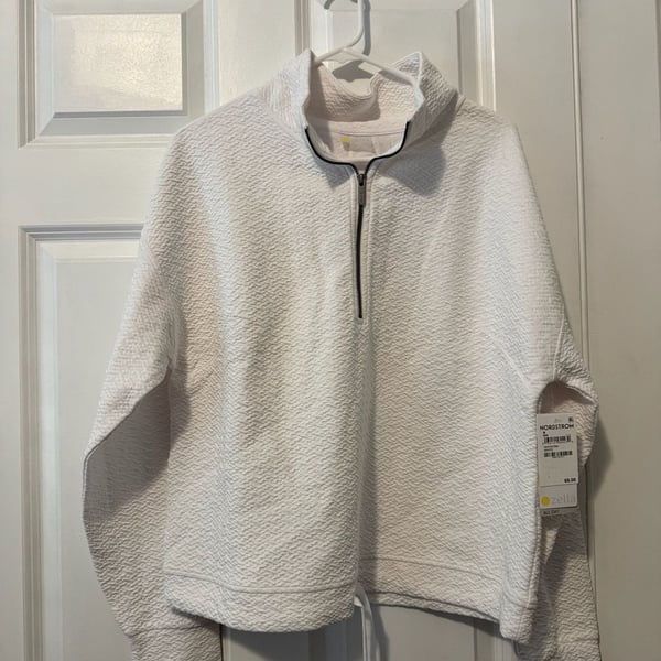 NWT Zella White Textured Quarter Zip Pullover Size M