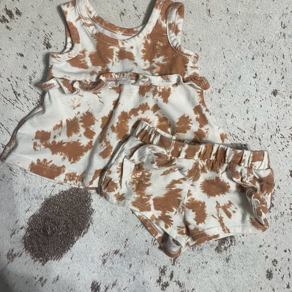 Grayson Mini Tie-Dye Ruffle Tank & Shorts Set Size NB Brown