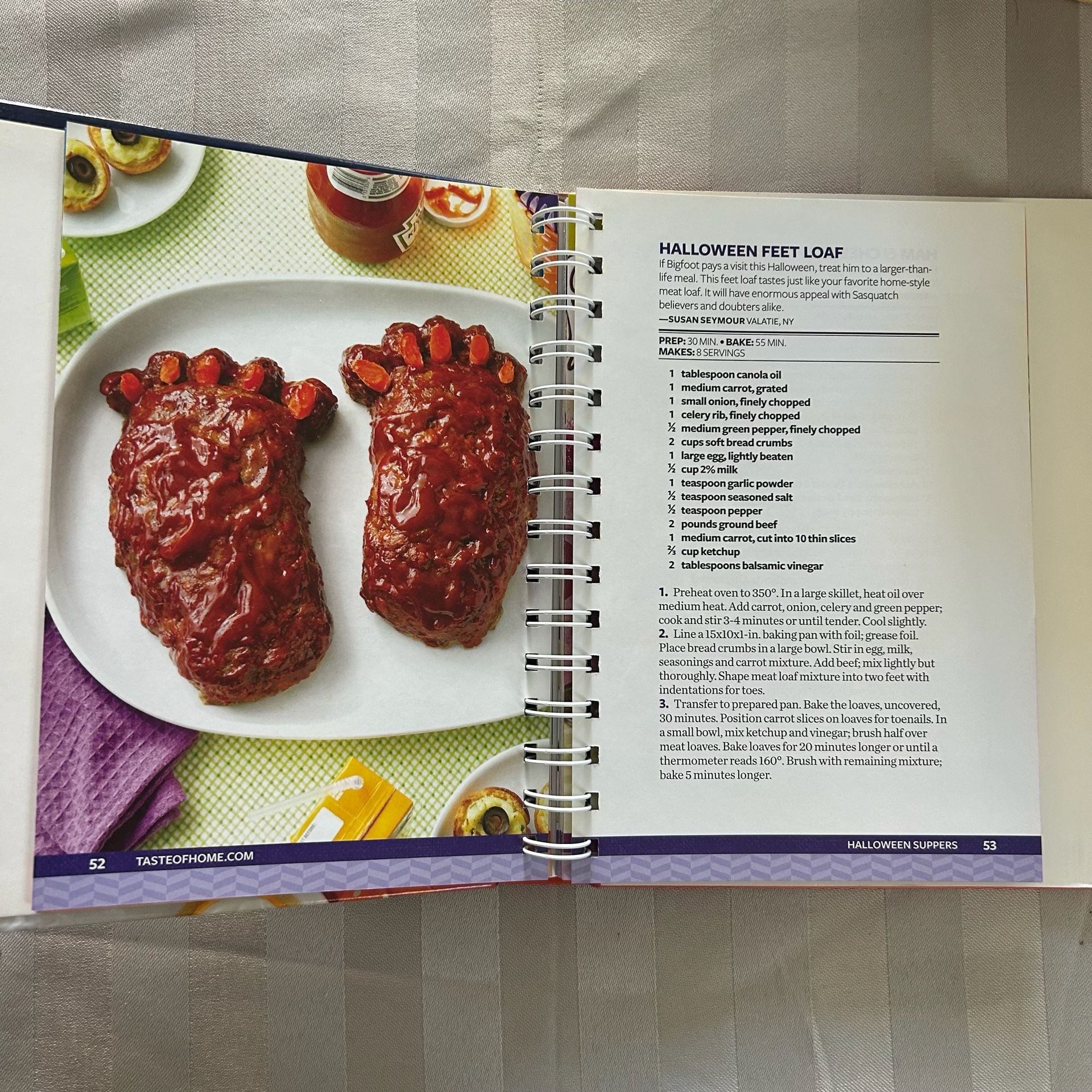 Taste of Home Halloween Cookbook Mini Binder 3