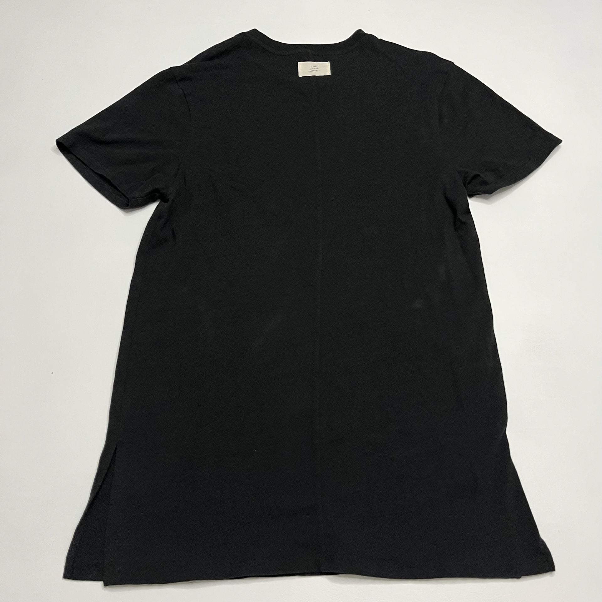 Fear of God Essentials T-Shirt Size M Black Side Split 6