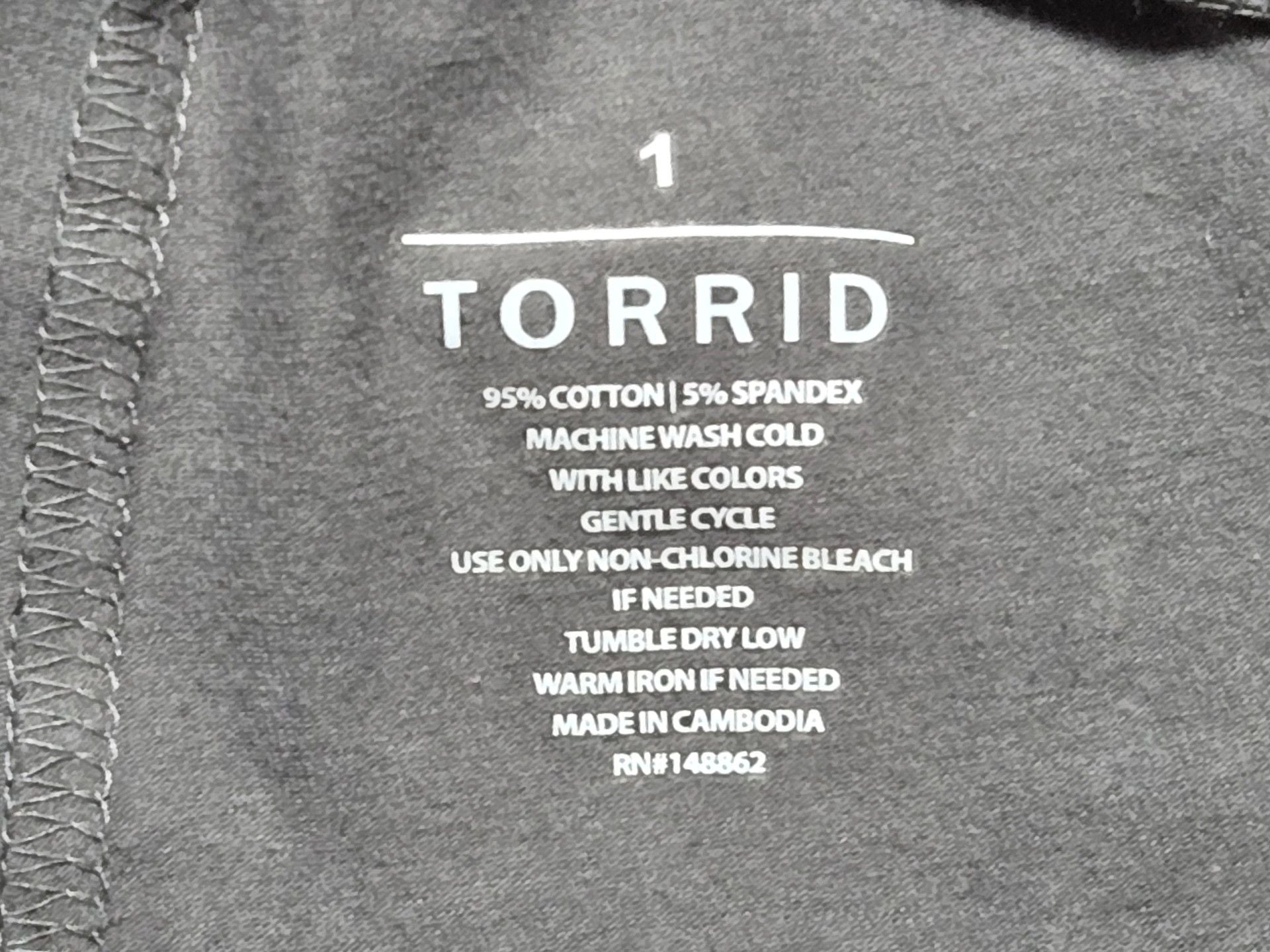 Torrid Bike Shorts Size 1 Grey Cotton Blend Snap Button Accents 9