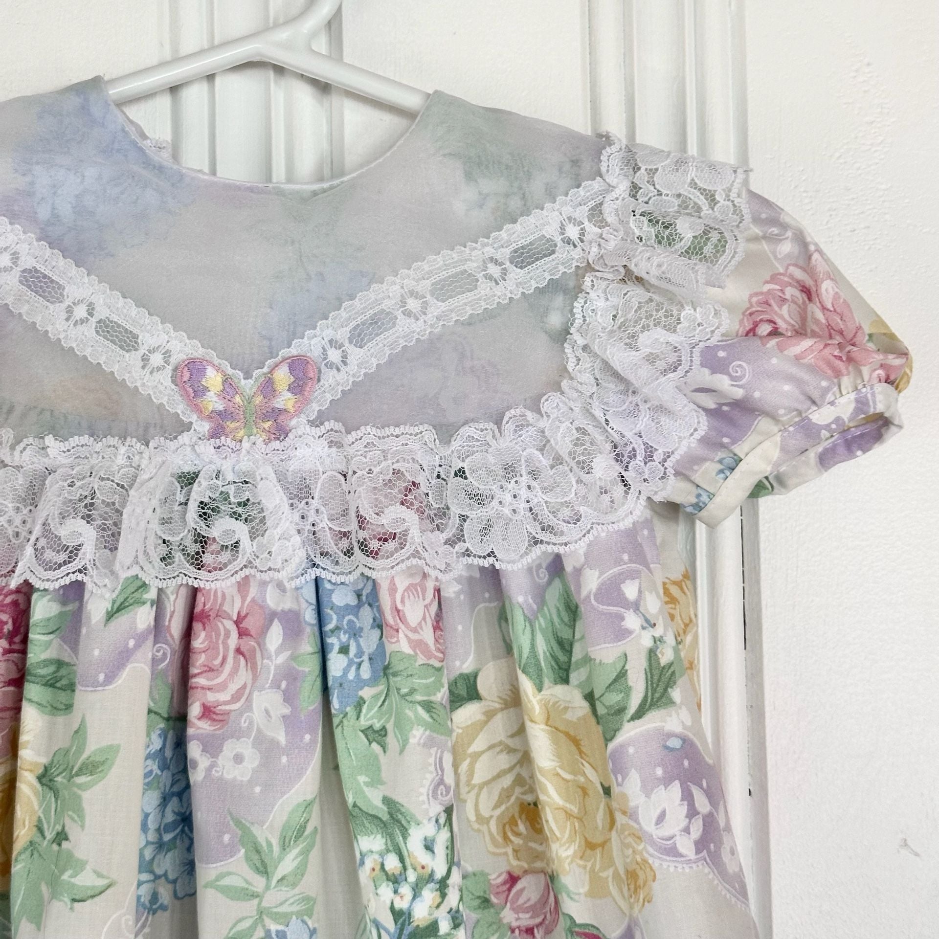 Vintage Baby Dress by Rose Cottage, size 12M, Floral with Lace Butterfly 4