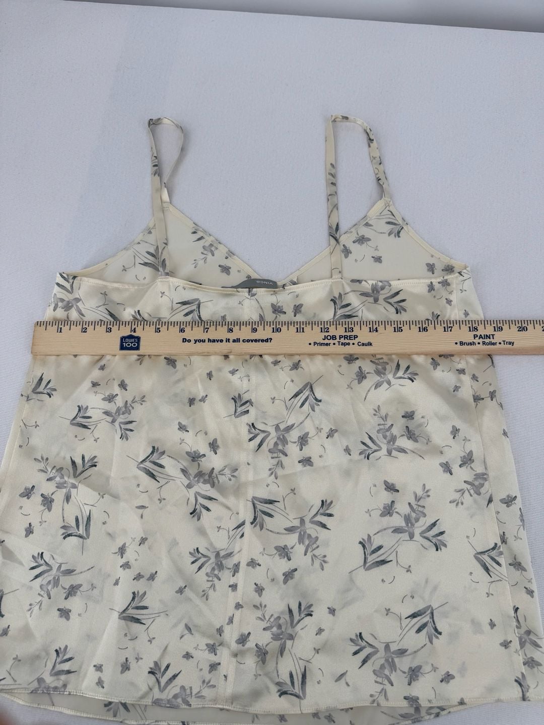 Vince Floral Silk Camisole Size M Beige Grey Tank Top Blouse 7