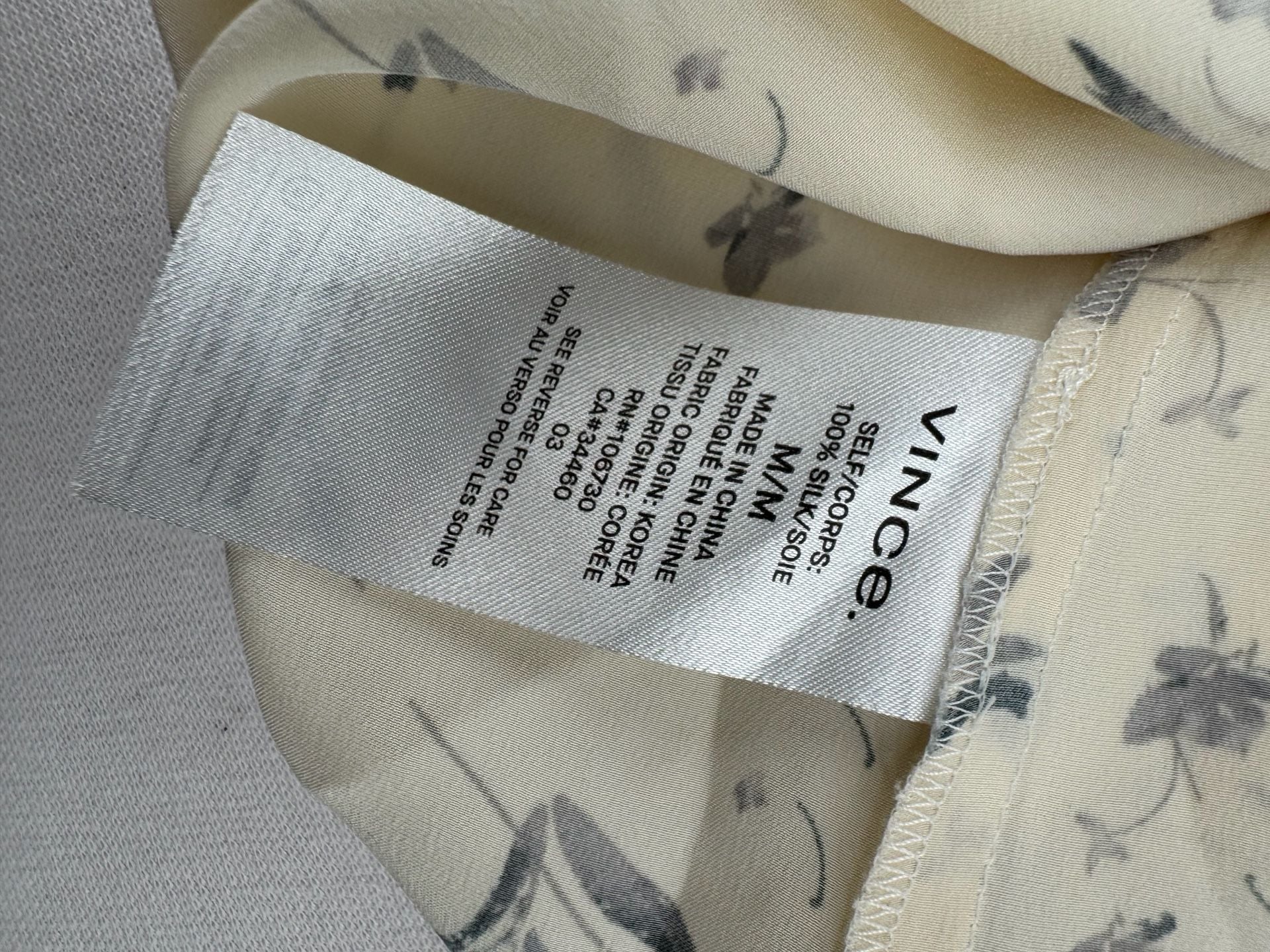 Vince Floral Silk Camisole Size M Beige Grey Tank Top Blouse 8