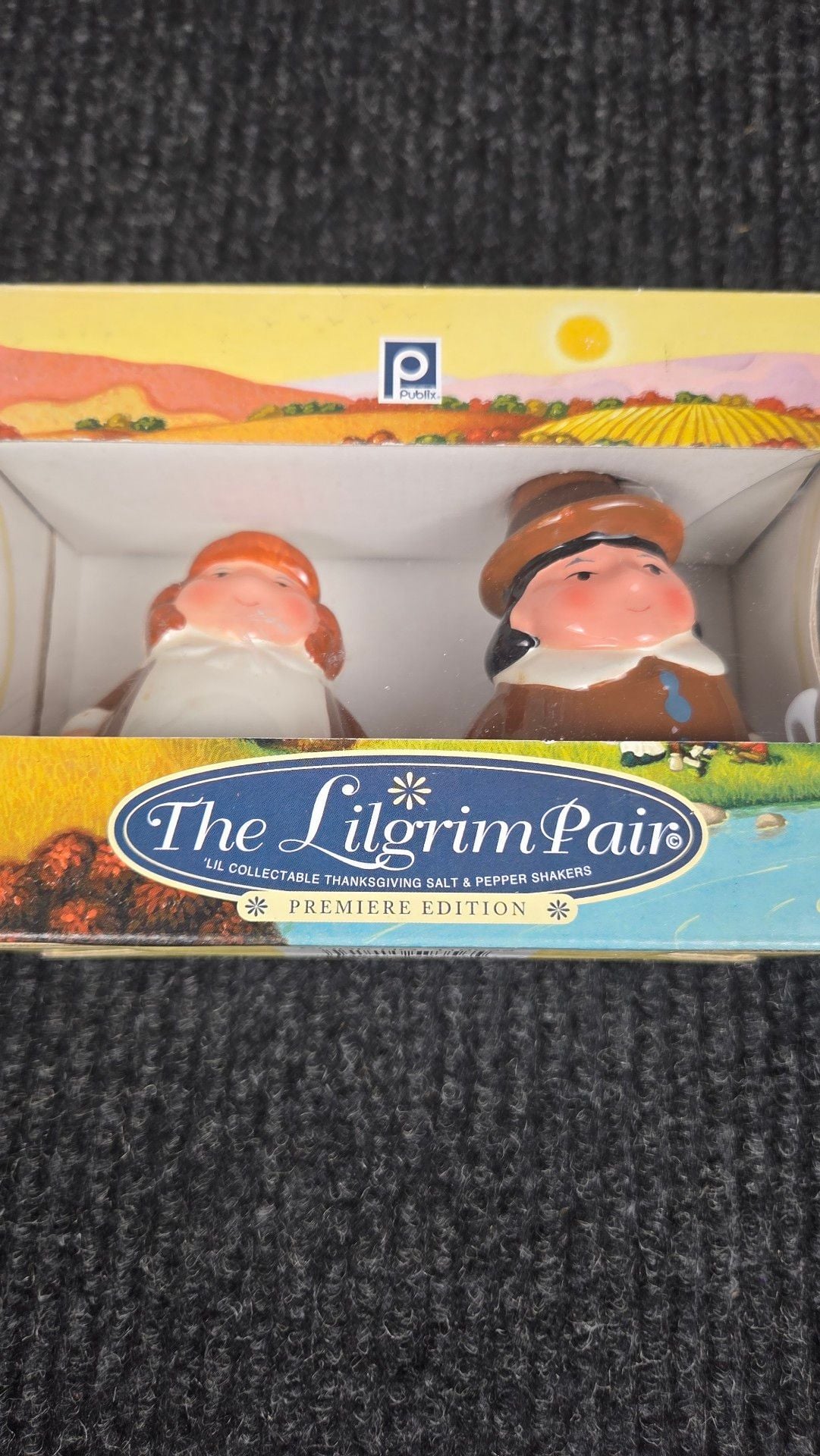 Publix The Lilgrim Pair Salt And Pepper Shakers Premiere Edition 2