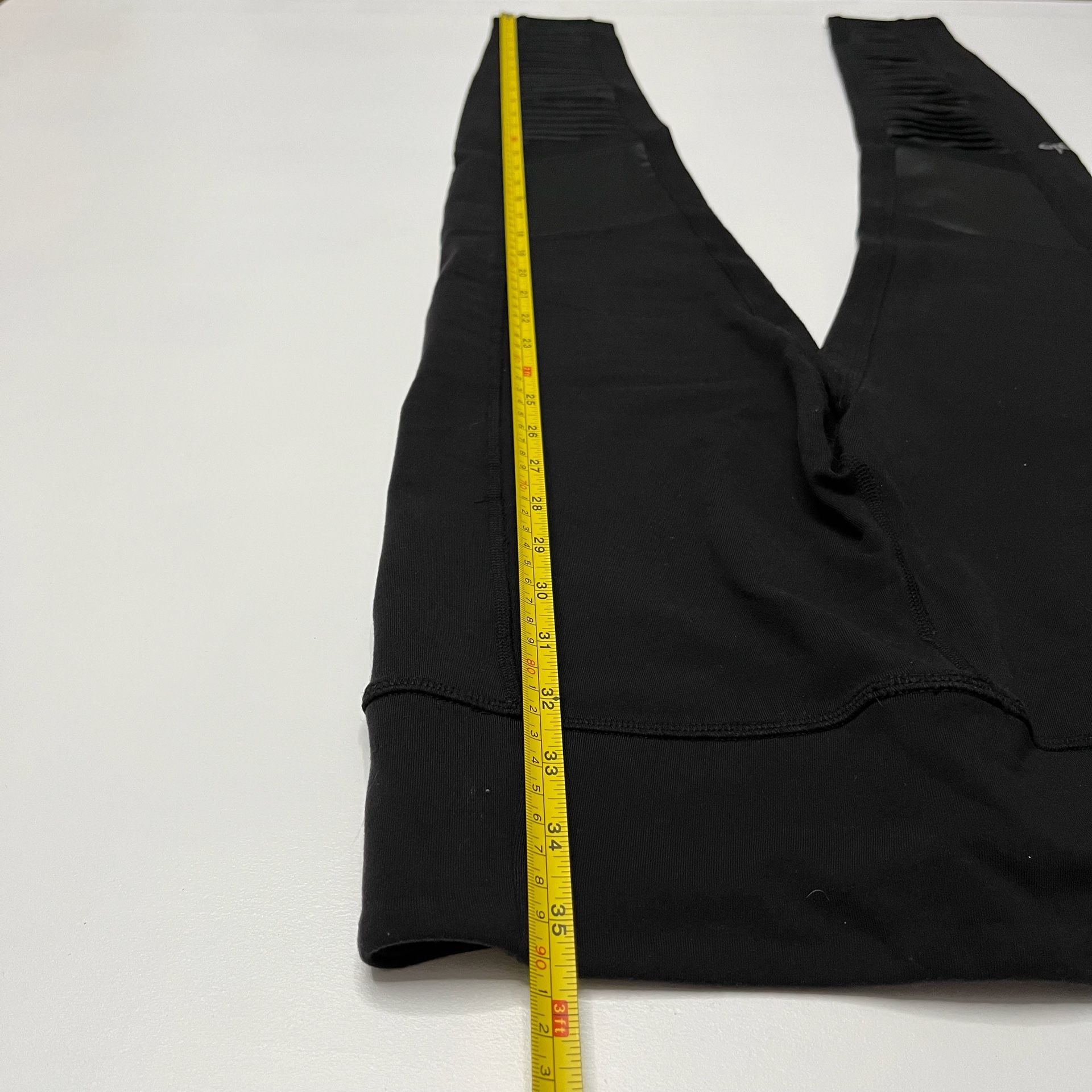 Alo Yoga Moto Leggings Size M Black 5
