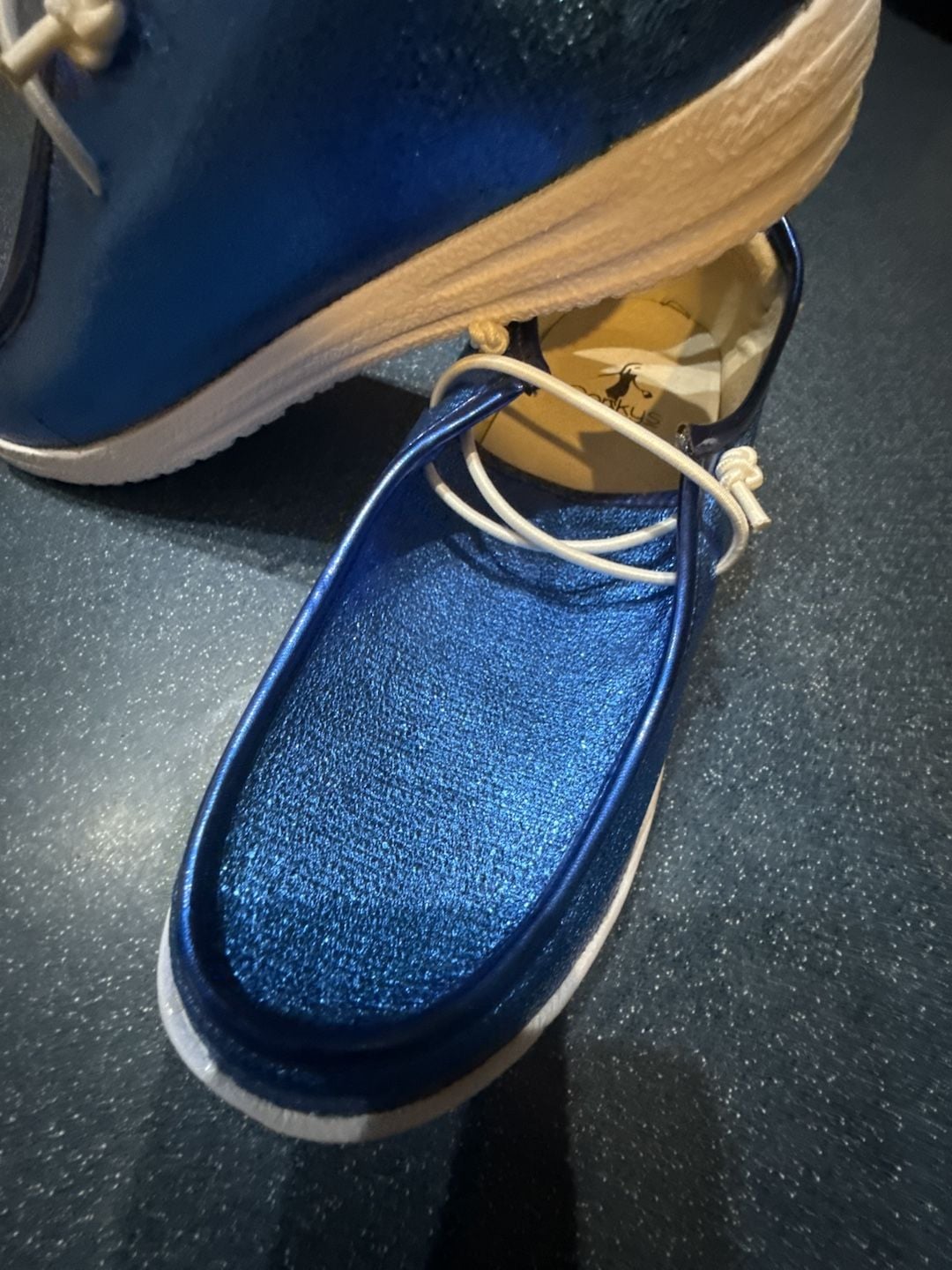 Corky's Kayak Size 8 Blue Crinkle Metallic Slip On Shoes 3