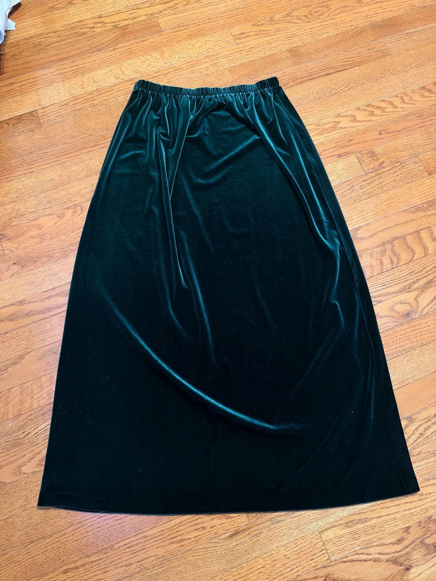 Women’s XL Green Velvet Maxi Skirt Stretch Elastic Waist Holiday Y2K 3