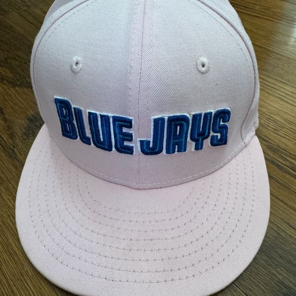 New Era Toronto Blue Jays 59FIFTY Fitted Hat Size 7 1/8 Pink 25th Patch