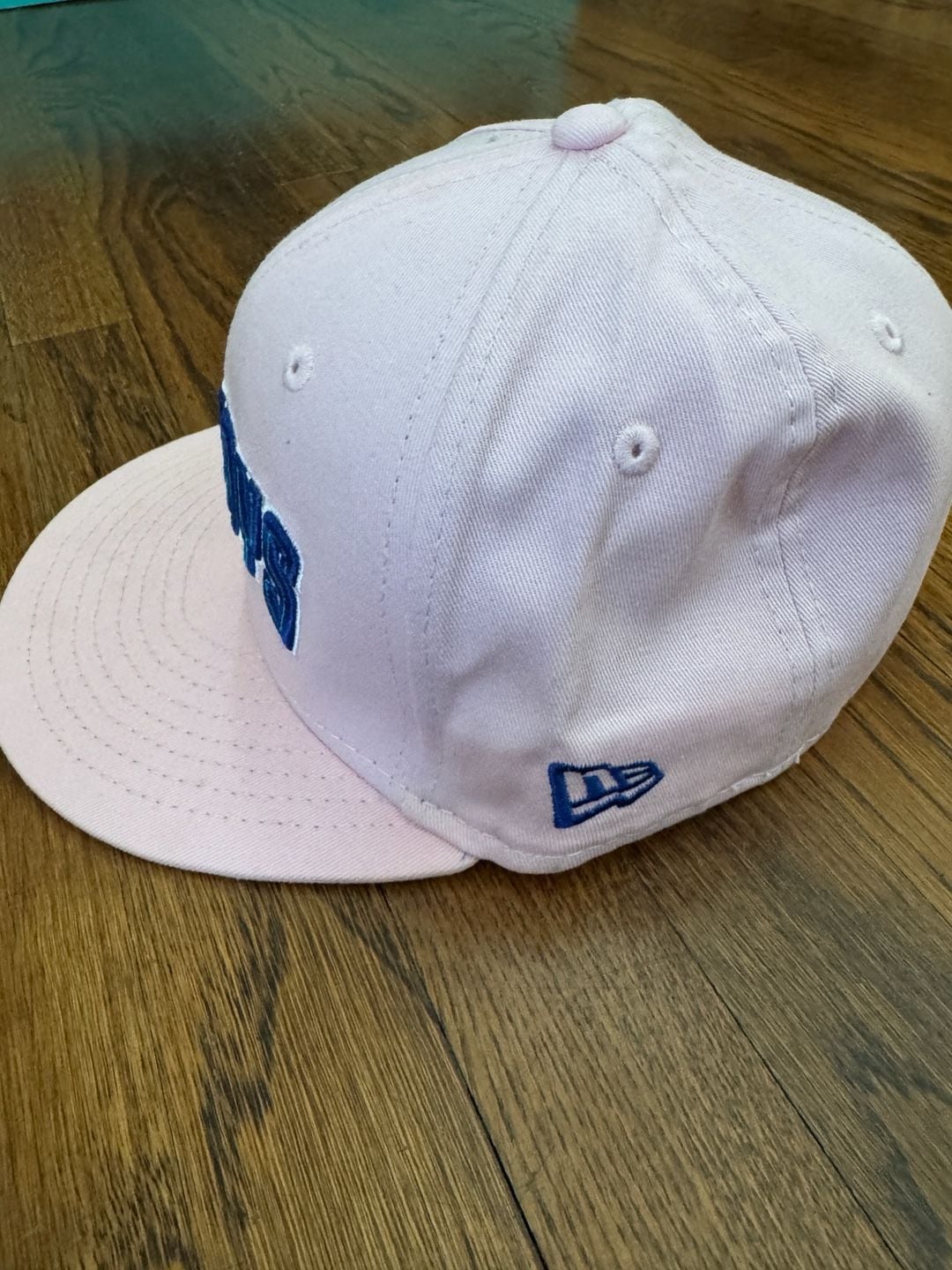 New Era Toronto Blue Jays 59FIFTY Fitted Hat Size 7 1/8 Pink 25th Patch 4