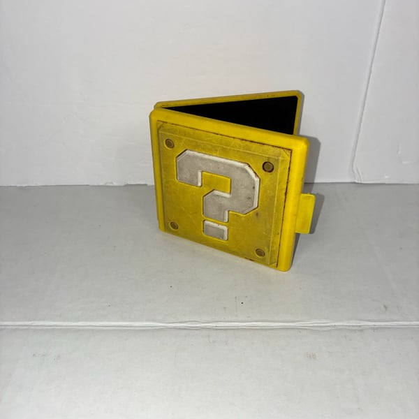 PowerA Nintendo Switch Game Card Case Question Block Used Good