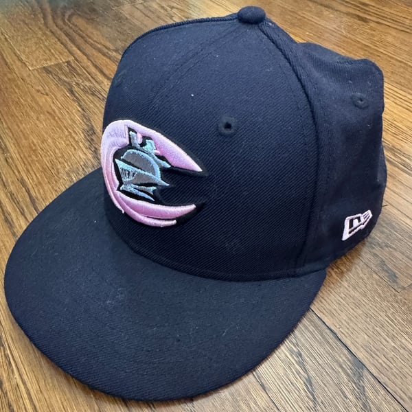 New Era Charlotte Knights 59FIFTY Size 7 1/4 Fitted Hat Pink Cap