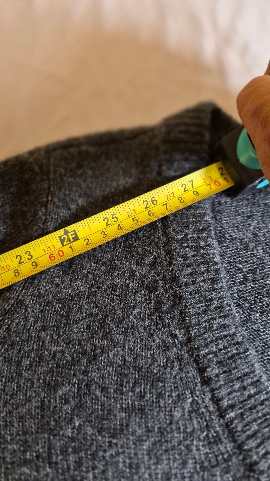 Abercrombie & Fitch V-Neck Sweater Size XS Gray Long Sleeve 9