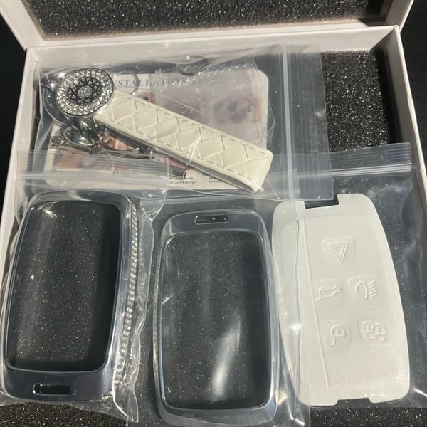 SHANGCHONG Land Rover Key Fob Case Cover White | Open Box/New