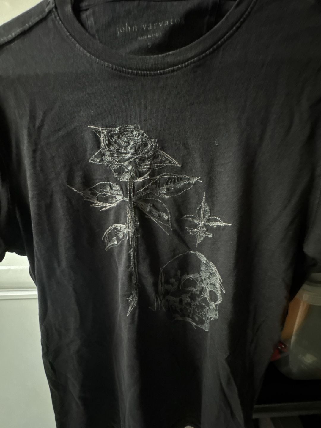 John Varvatos Rose and Skull T-Shirt Size S Black Graphic Tee 3