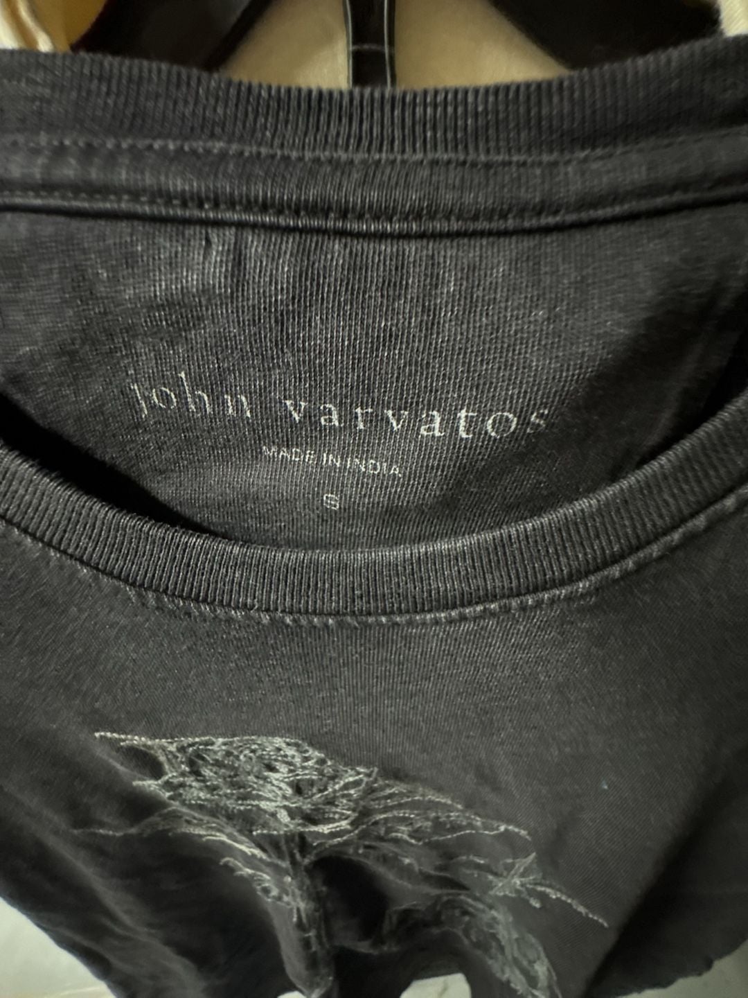 John Varvatos Rose and Skull T-Shirt Size S Black Graphic Tee 4