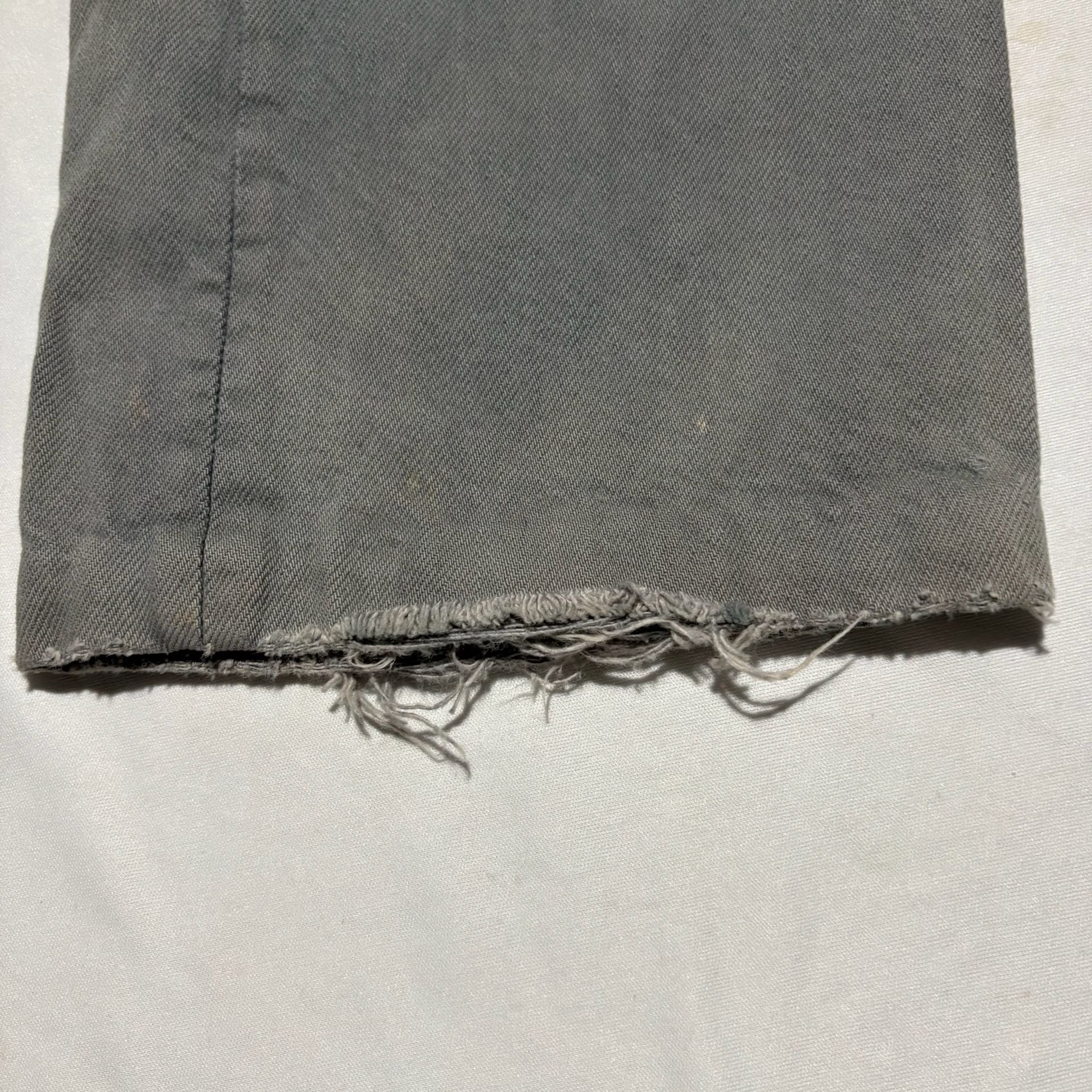 Vtg 90s Levis 501 Gray Button Fly Jeans Made in USA Faded Grunge 28x28 Raw Hem
 10