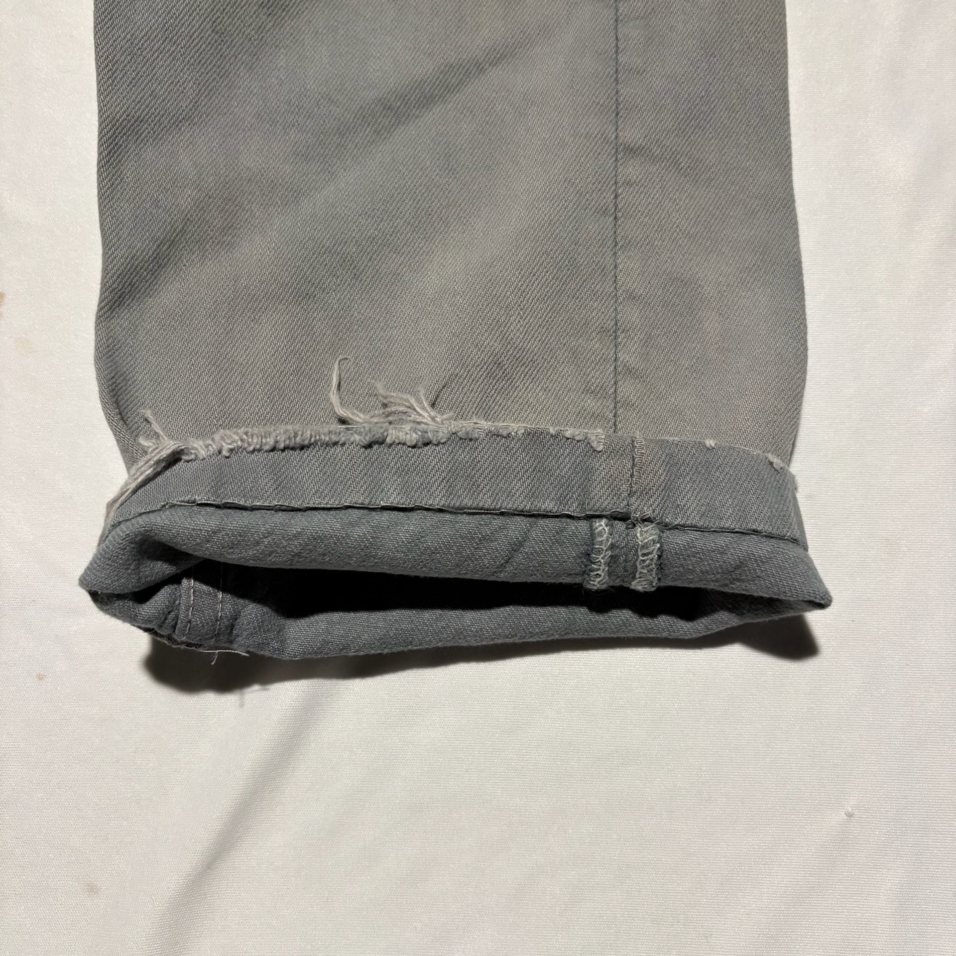 Vtg 90s Levis 501 Gray Button Fly Jeans Made in USA Faded Grunge 28x28 Raw Hem
 11