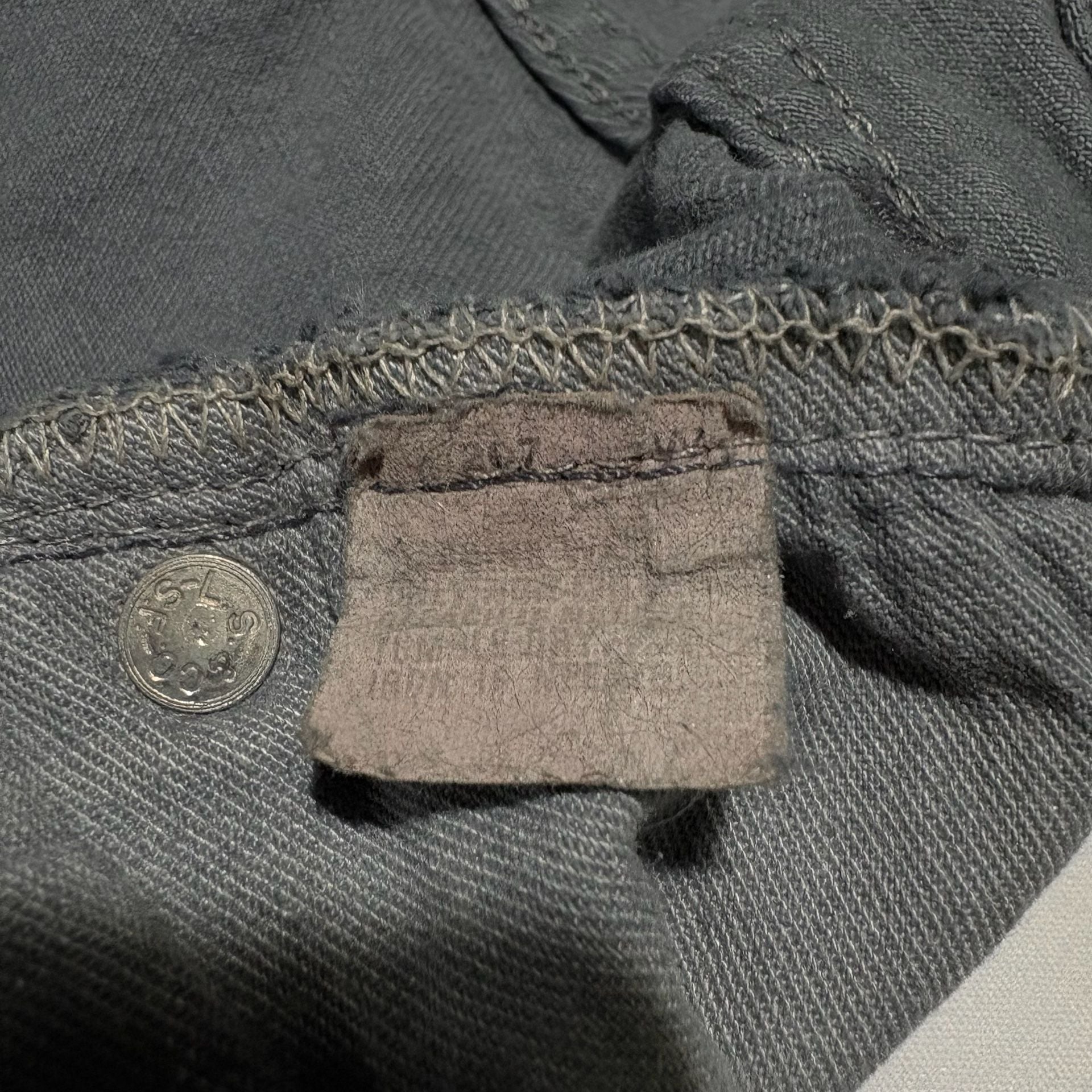 Vtg 90s Levis 501 Gray Button Fly Jeans Made in USA Faded Grunge 28x28 Raw Hem
 12