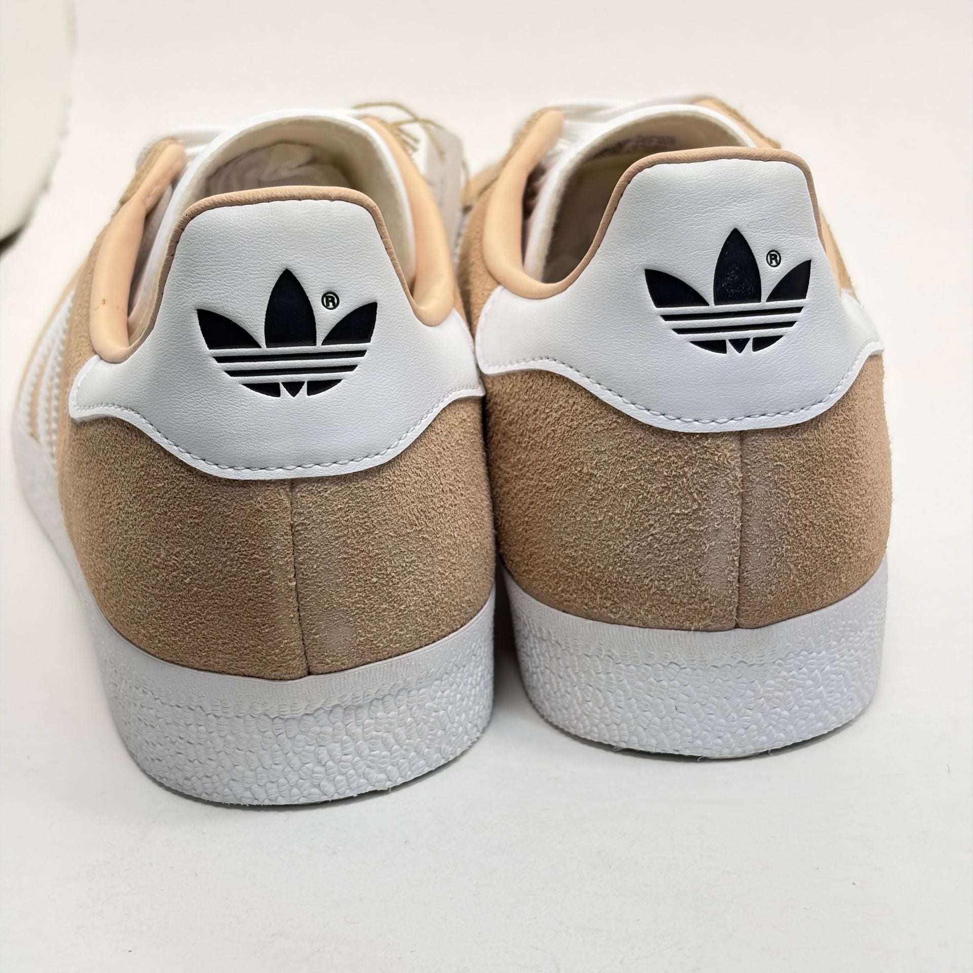Adidas Gazelle W Size 9.5 Halo Blush Cloud White Core Black Suede Sneakers 7