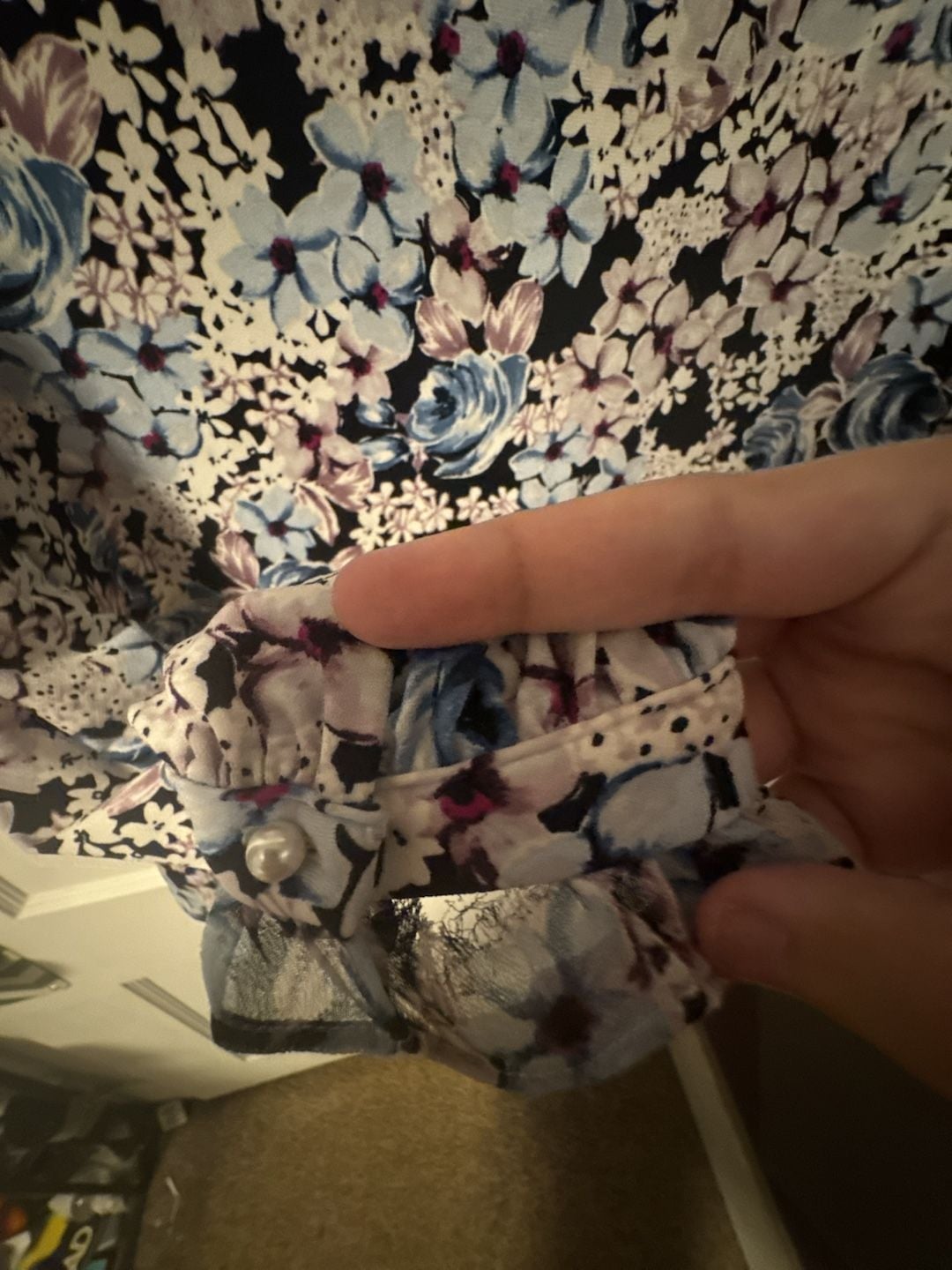Karl Lagerfeld Paris Floral Ruffle Trim Blouse Size S Blue Purple Long Sleeve 5