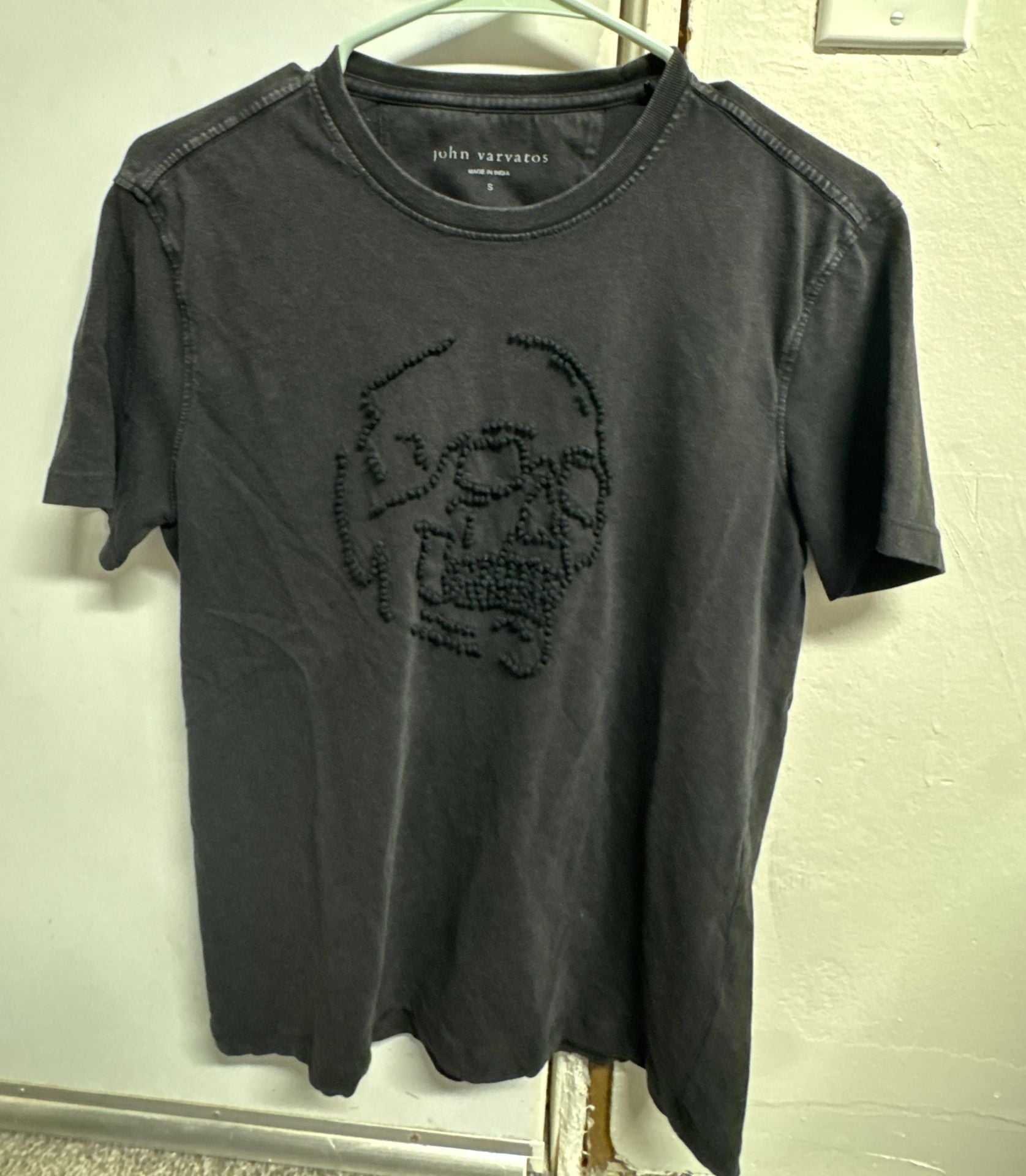 John Varvatos Beaded Knot Skull T-Shirt Size S Black Organic Cotton 2