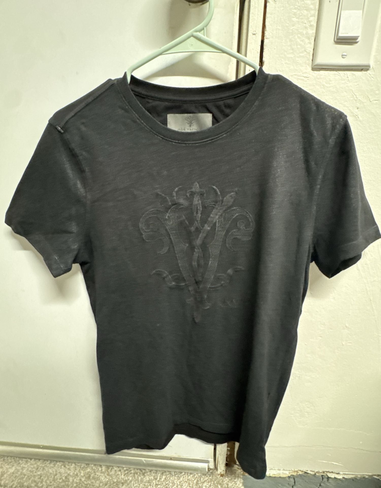 John Varvatos 25th Anniversary Tee Size XS Black Graphic T-Shirt 2