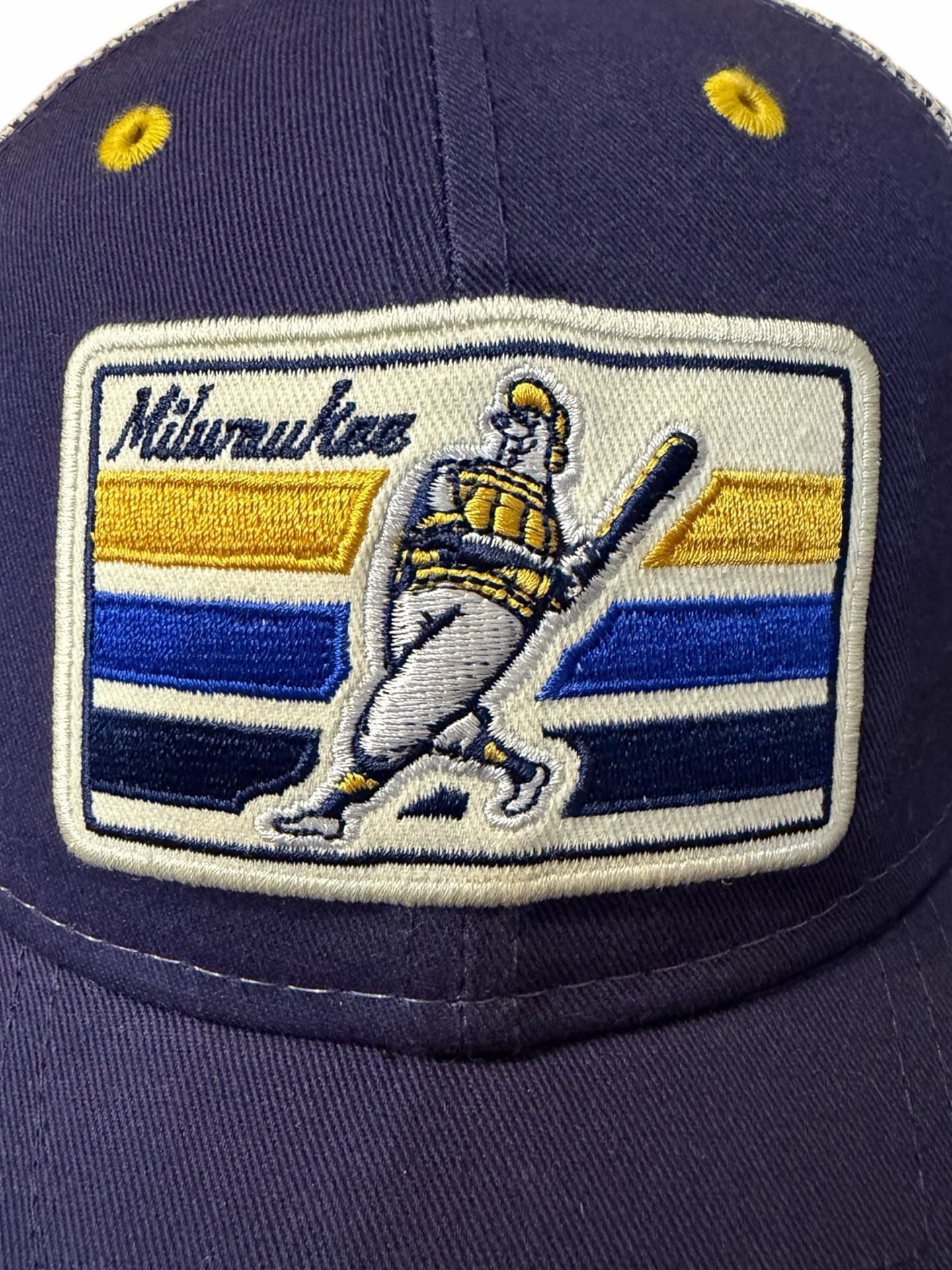 New Era Milwaukee Brewers 9FORTY Trucker Snapback Hat One Size Blue 3