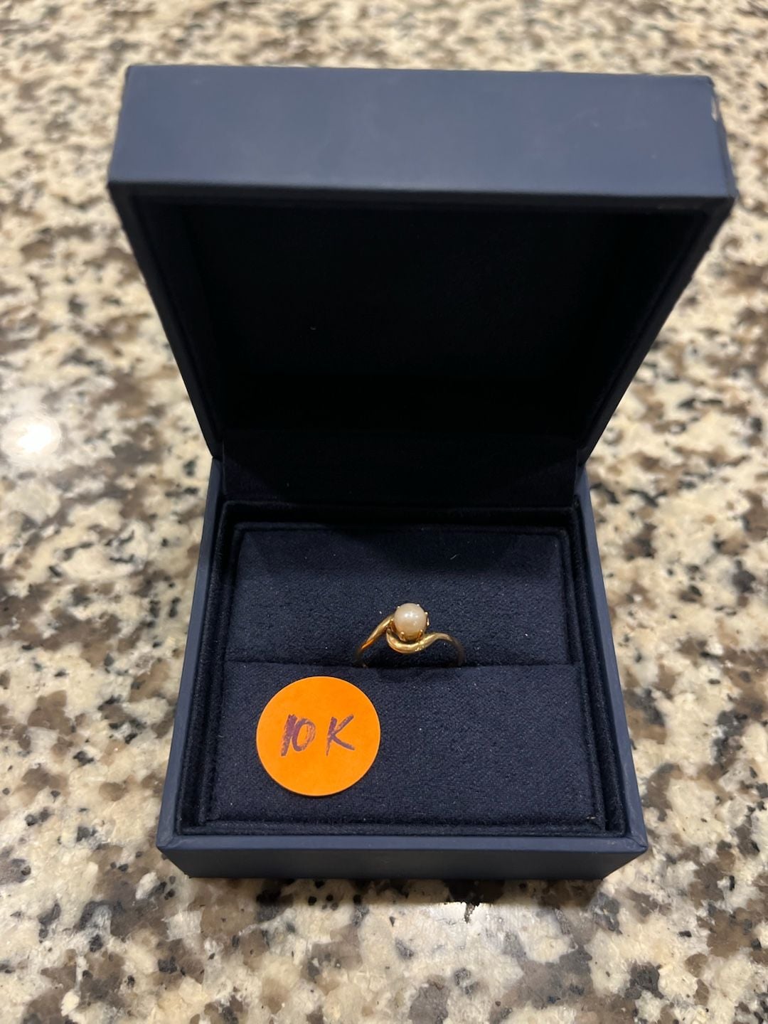 Vintage 10K Yellow Gold Pearl Ring 2