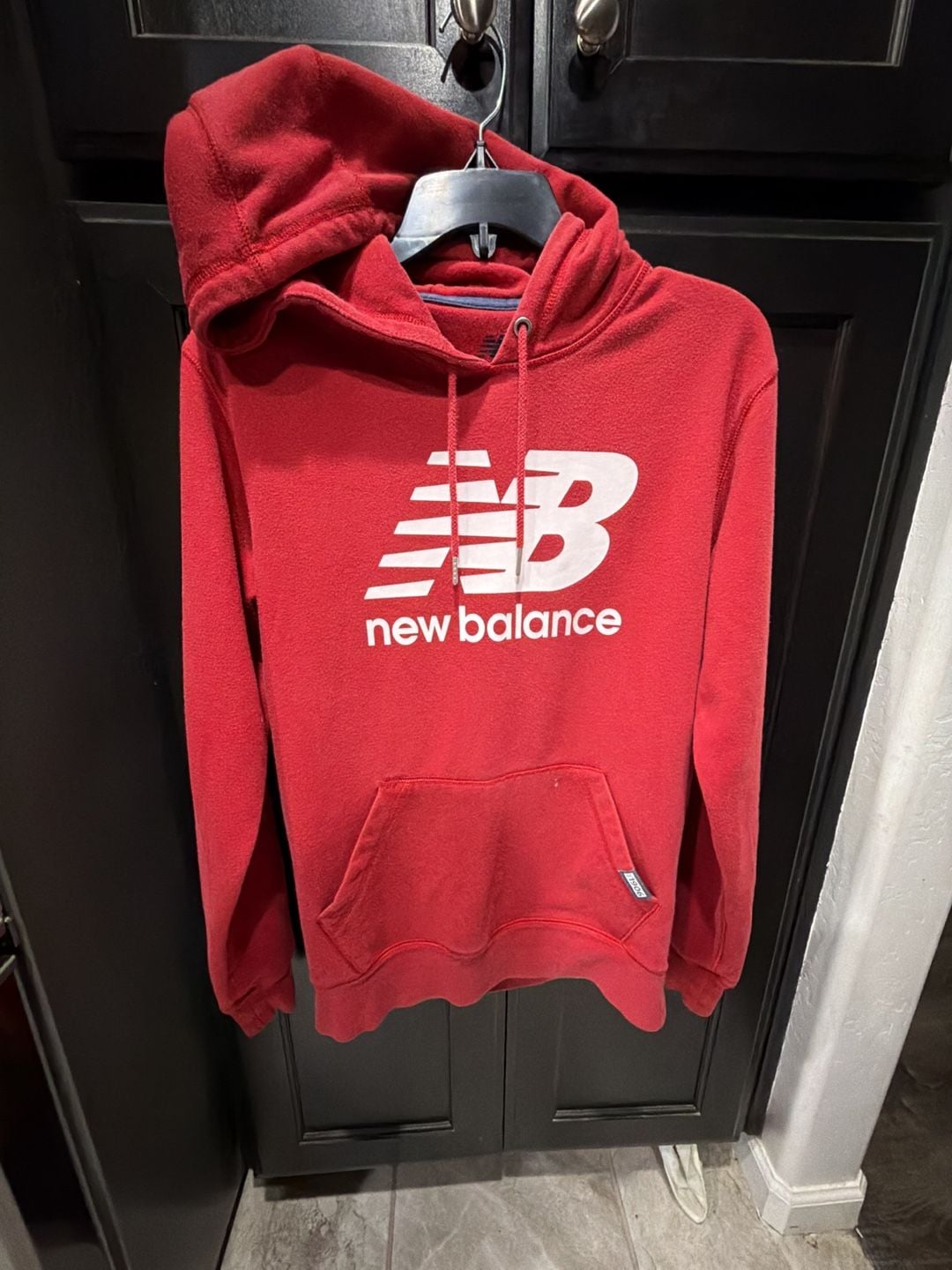 New Balance Hoodie Size L Red Logo Pullover Sweatshirt 3