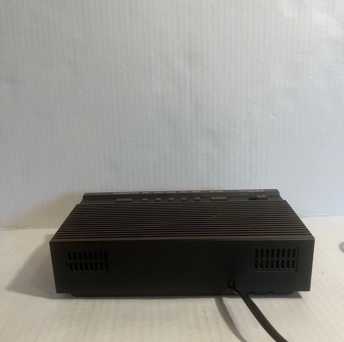 Sonic CR100B AM/FM Electronic Digital Clock Radio Vintage 3