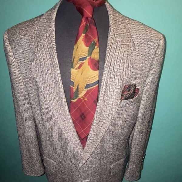 Hart Schaffner & Marx Sport Coat Size 44S Gray Herringbone Tweed Blazer