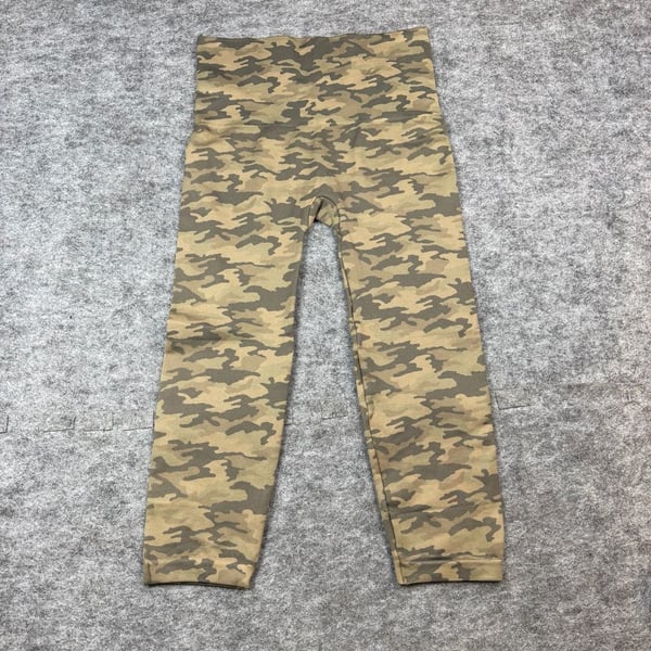 Spanx Look At Me Now Cropped Leggings Size 2X Green Tan Camo