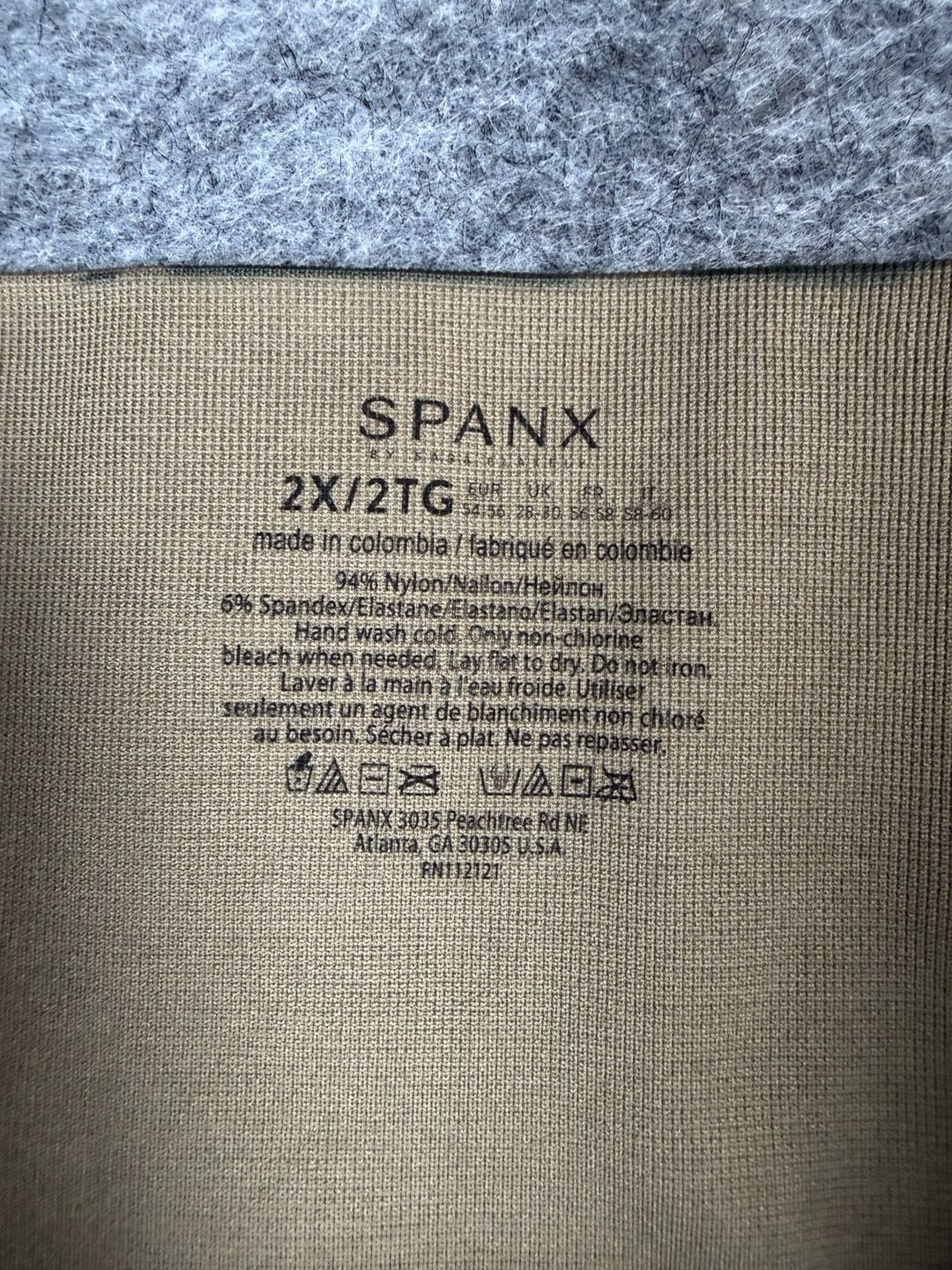 Spanx Look At Me Now Cropped Leggings Size 2X Green Tan Camo 3