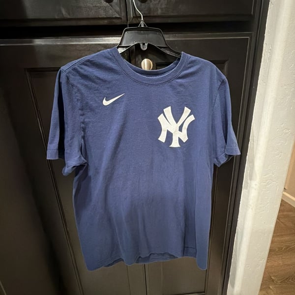 Nike New York Yankees Aaron Judge 99 T-Shirt Size L Blue