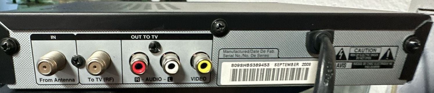 Insignia NS-DXA1-APT DTV Converter Box 3