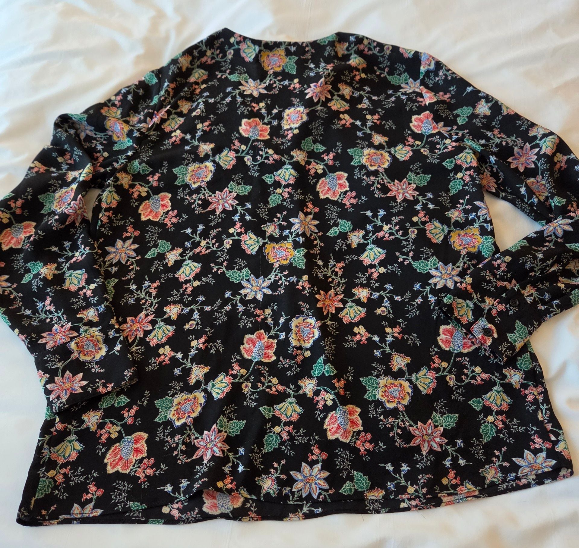 Banana Republic Floral Blouse Size S Black Long Sleeve 3