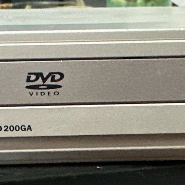 Magnavox MWD200GA DVD Player