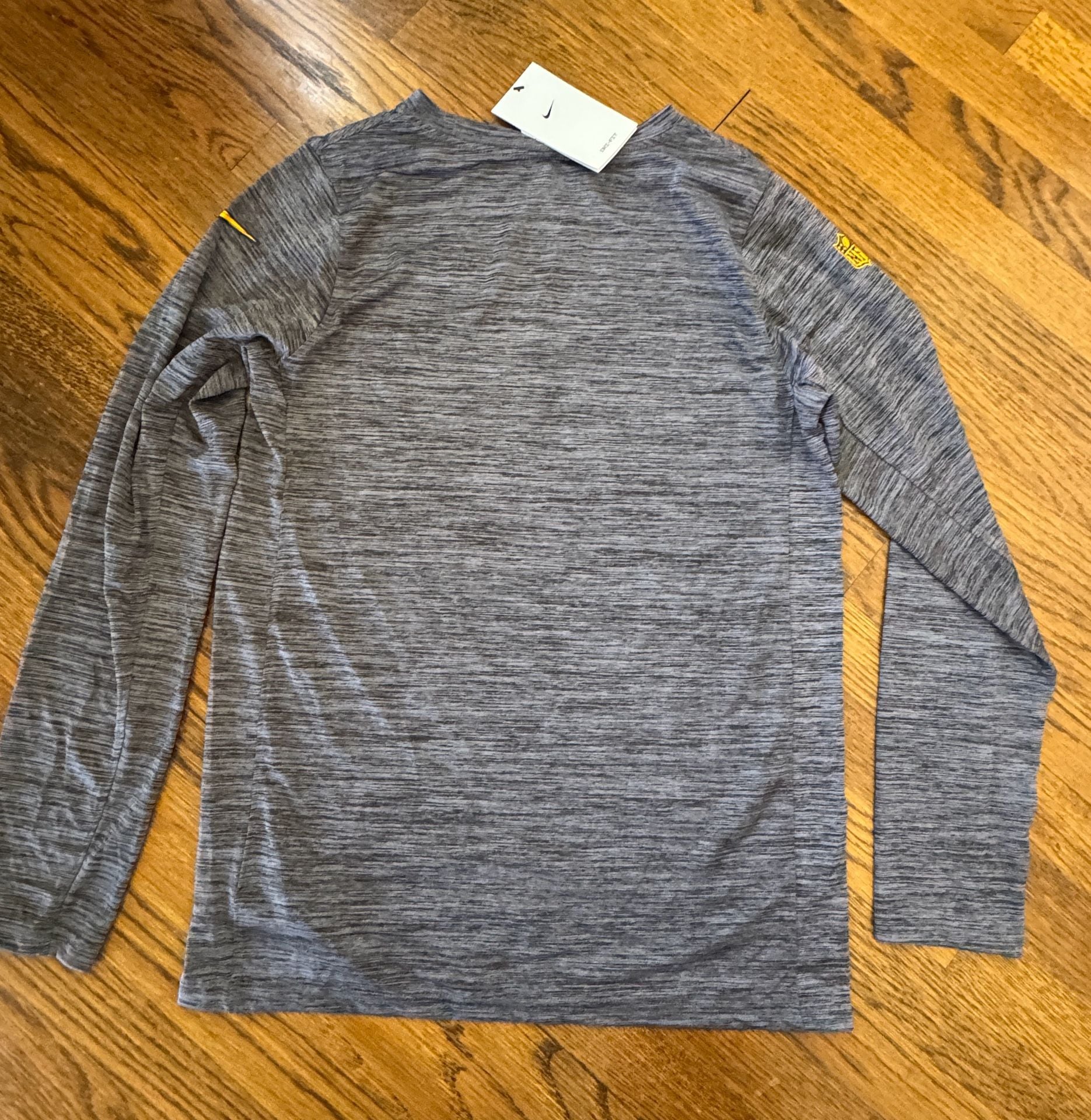 Youth NWT Nike Dri Fit Pittsburgh Steelers Long Sleeve T Shirt Medium Performance 2