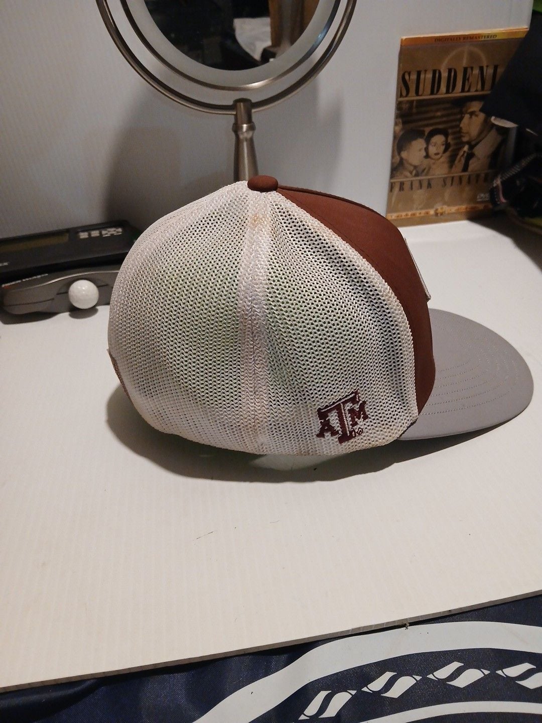 Hooey Texas A&M Flexfit Hat Size L-XL Maroon White Gray Diamond Patch 3