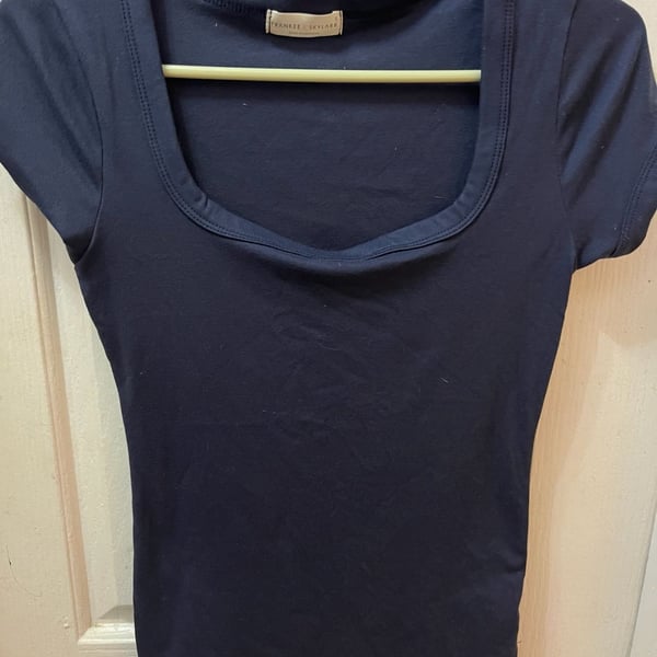 Frankee & Skylarr Square Neck Tee Size S