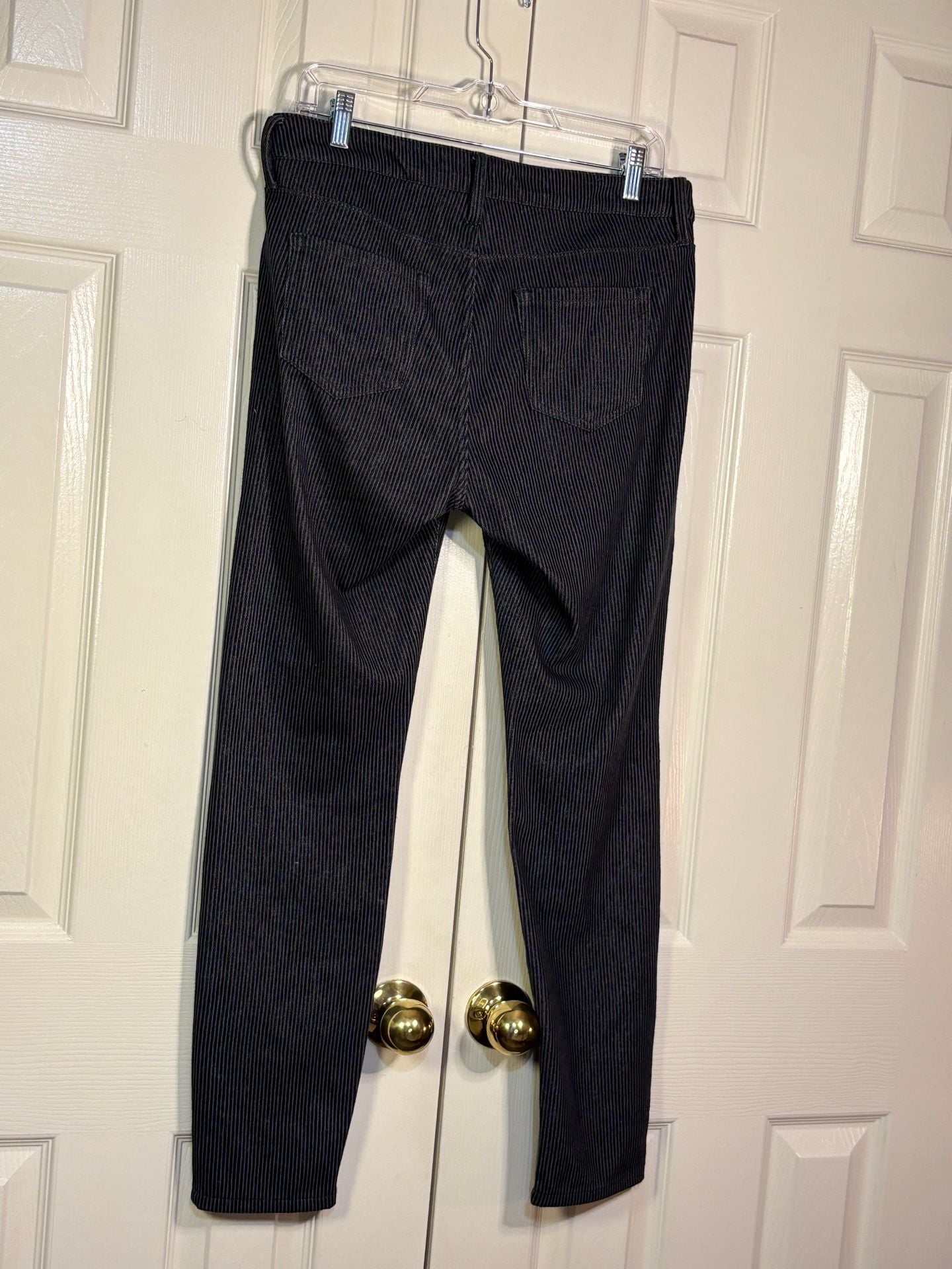 Bandolino Selene Pants Size 10P Black Pinstripe Stretch 5