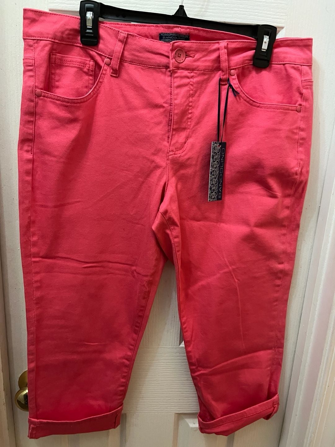 Bandolino Capri Pants Size 14 Coral Pink Cuffed Jeans 2