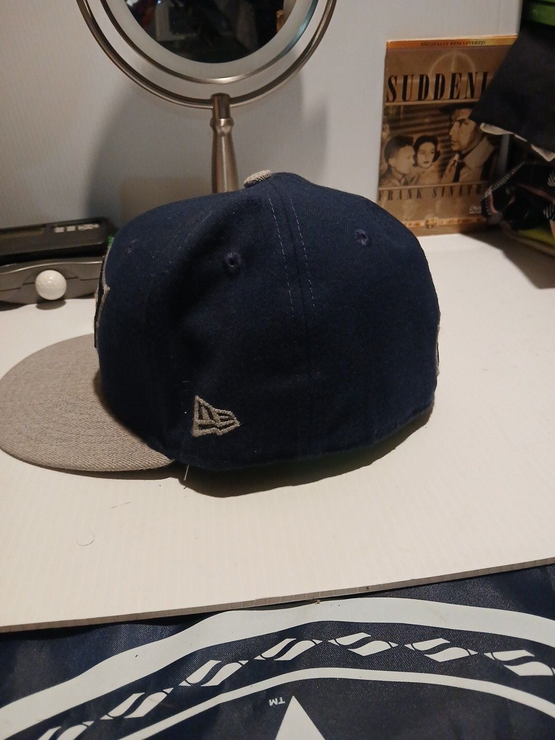 New Era New England Patriots 59FIFTY Size 7 1/2 Fitted Hat 5